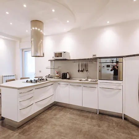 Piccinni Exclusive * Бари